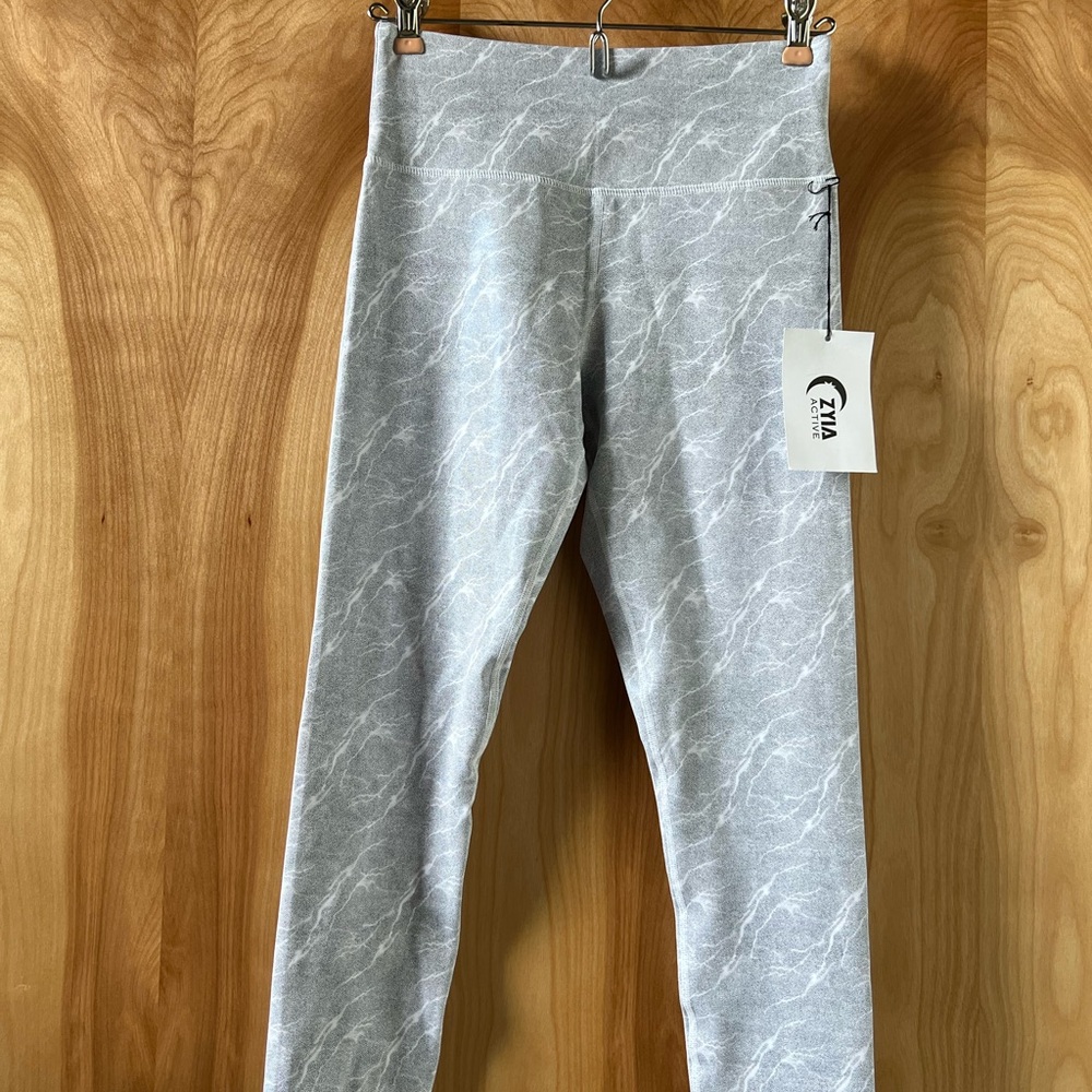 ZYIA Marble Light n Tight Hi-Rise 7/8